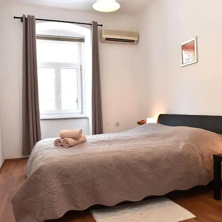 Apartment Stross Rijeka Exterior photo