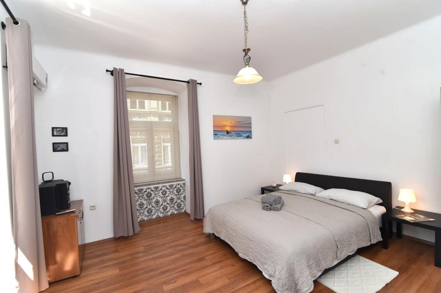 Apartament Stross